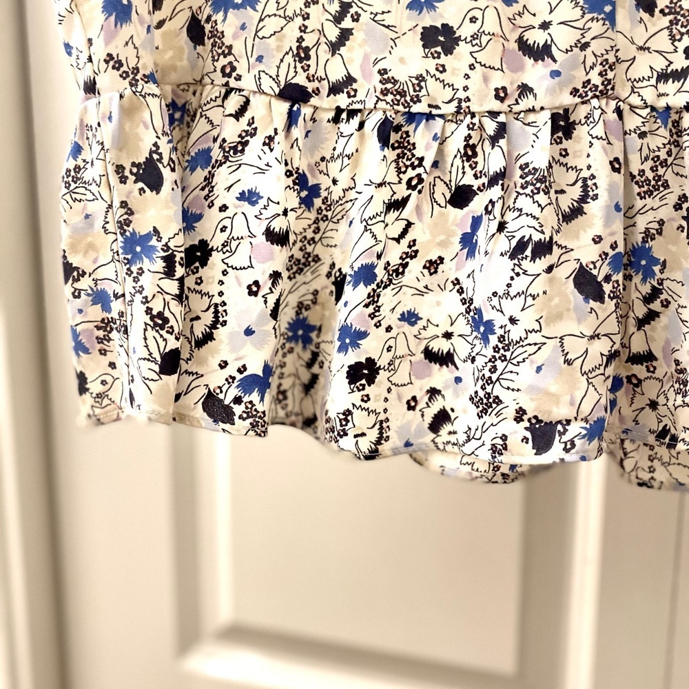 Gap | Tie Neck Flower Print Blouse - Picture 5 of 11